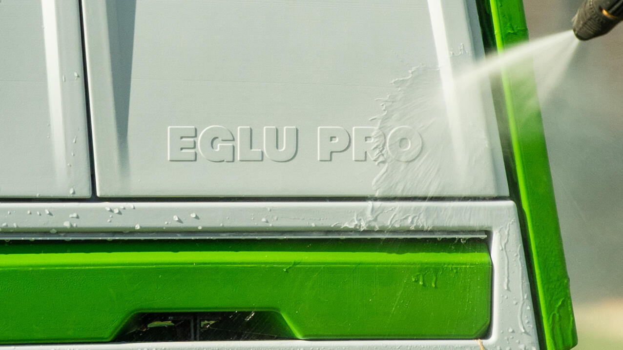 Eglu pro can easily be cleaned with a quick jet wash.