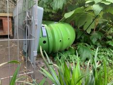 Omlet Zippi tunnel connected to rabbit run