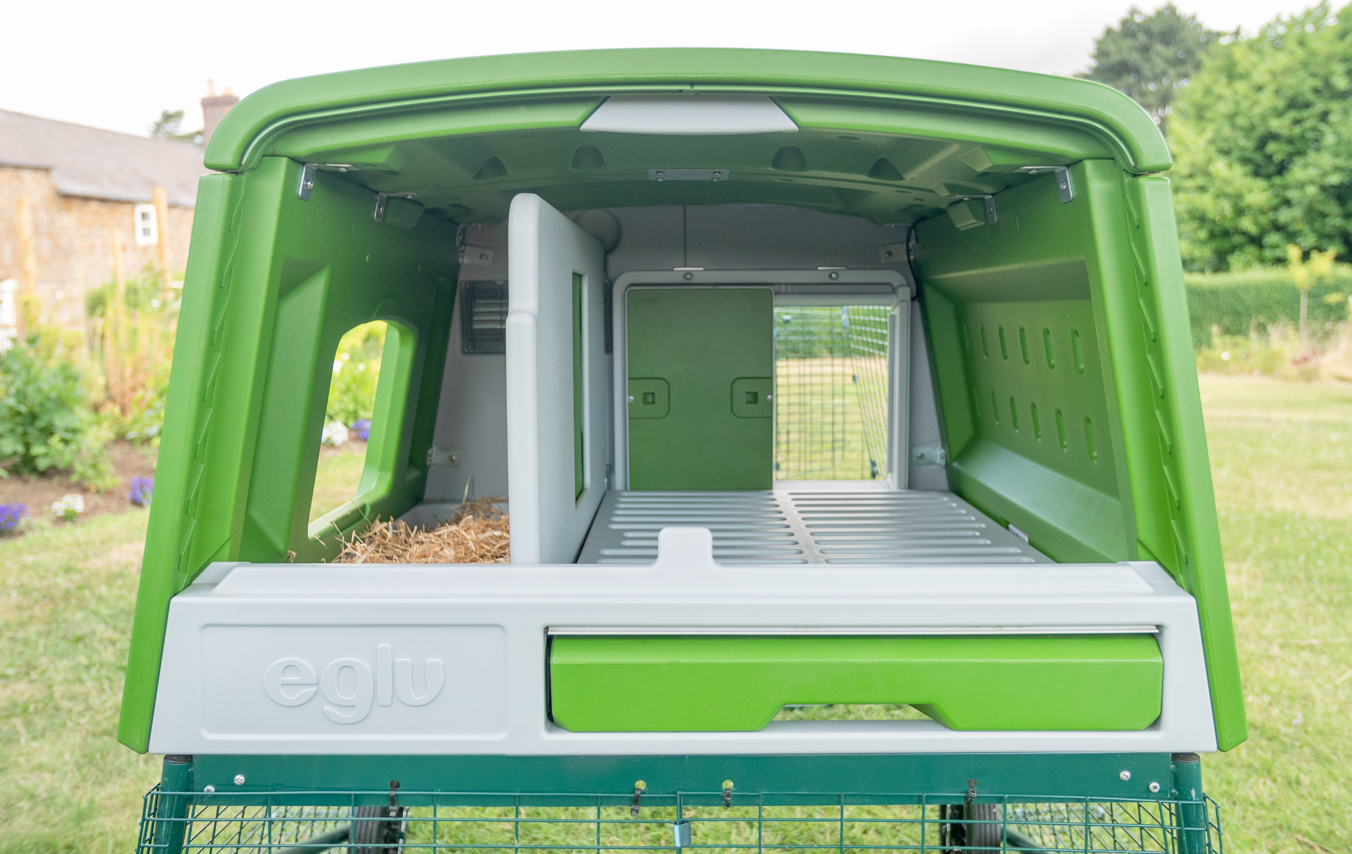 Large Eglu Cube Chicken Coop with Runs Omlet