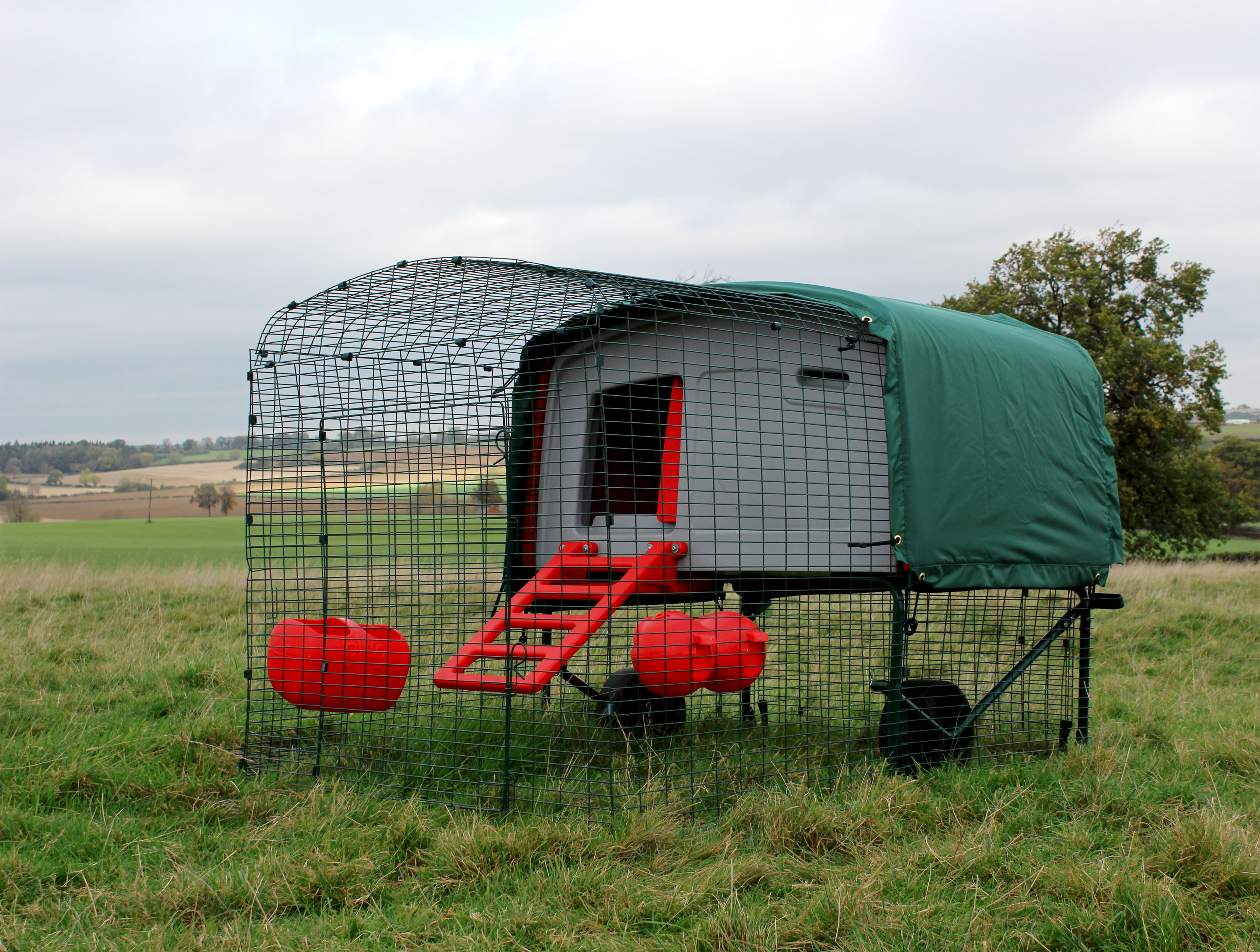 Extreme Temperature Jacket for Eglu Cube Mk1 Omlet