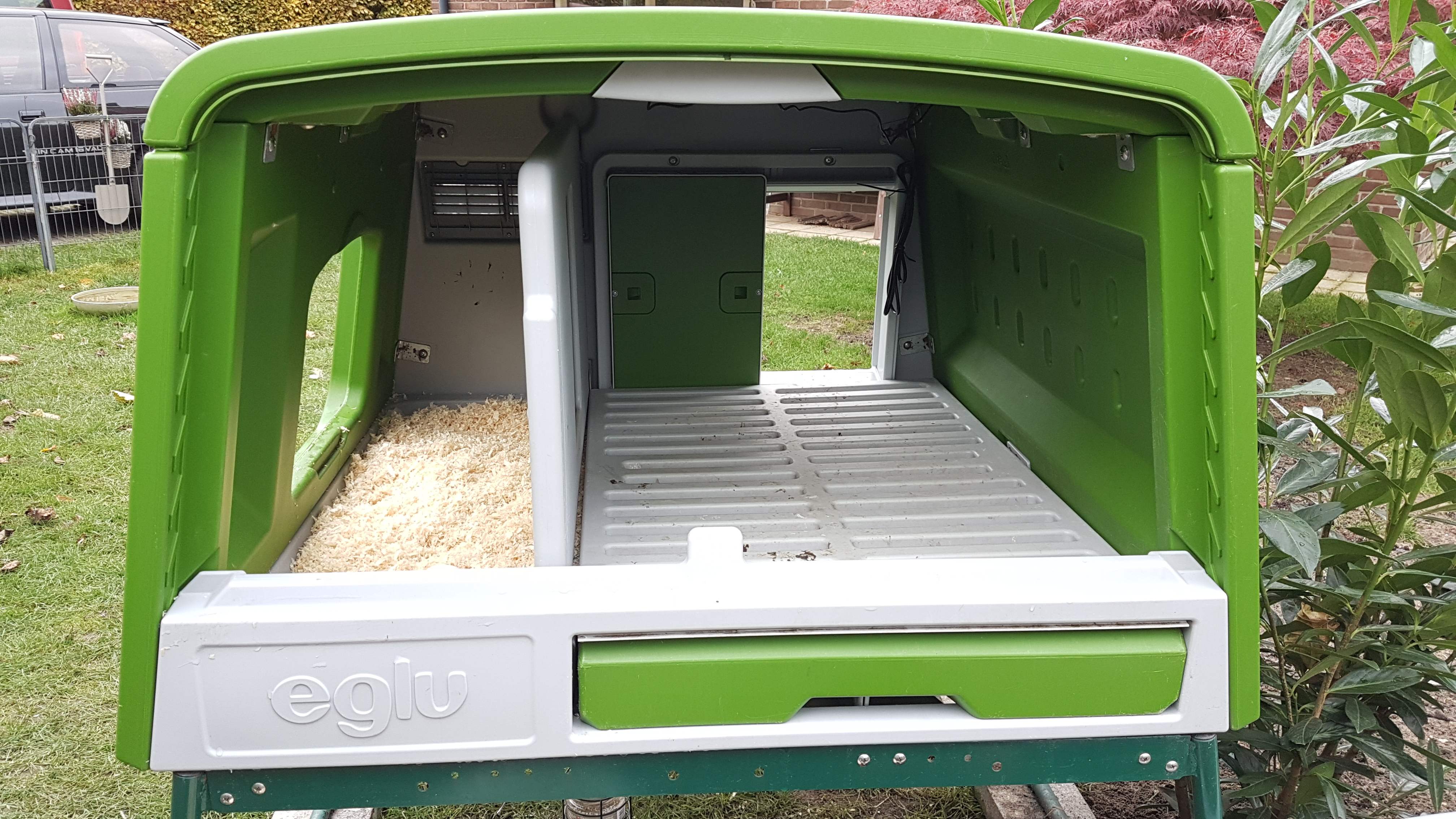 Automatic Chicken Coop Door Opener Omlet