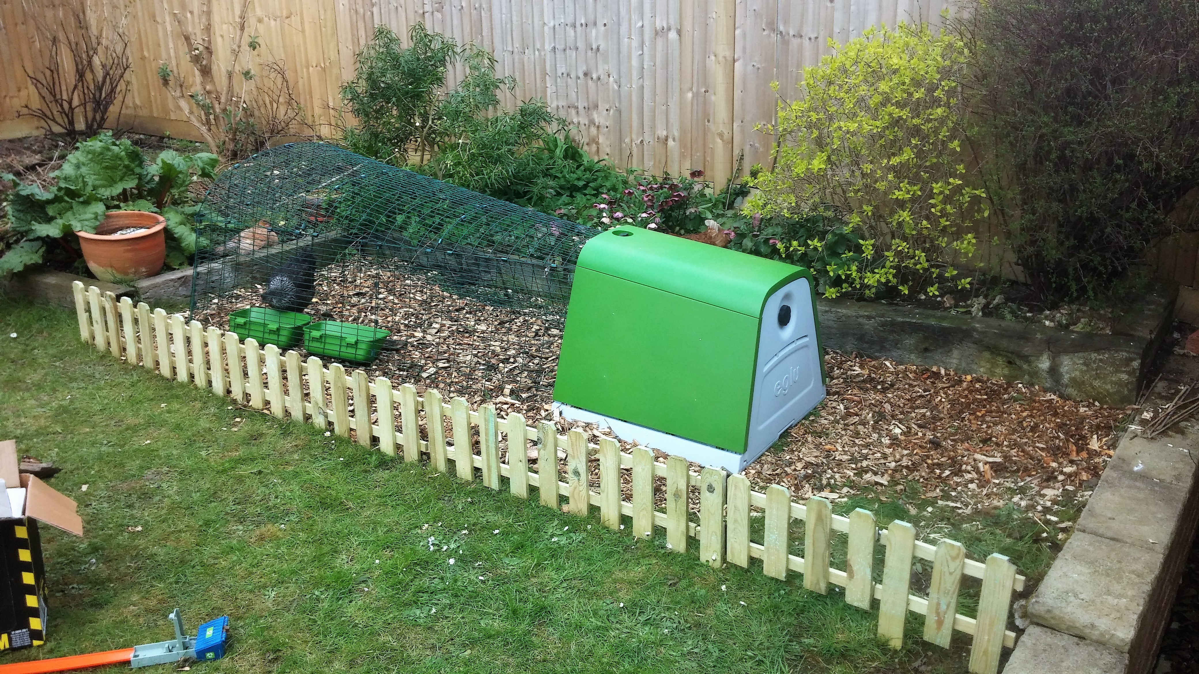 Eglu Go Chicken Coop Chicken Keeping Equipment Omlet