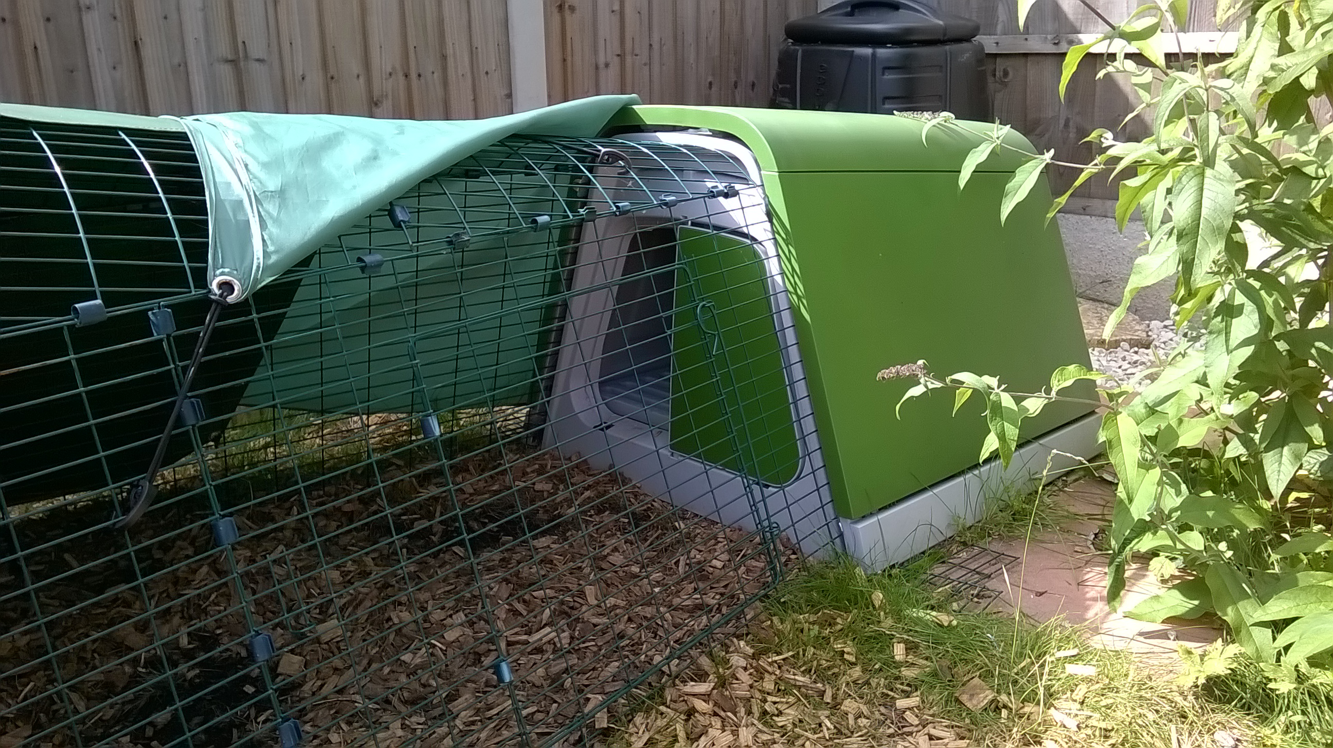 Eglu Go Chicken Coop Chicken Keeping Equipment Omlet